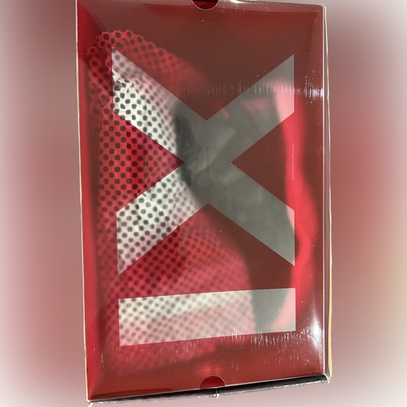 BNIB AIR JORDAN 11 “72-10” 🔥 - Picture 3 of 5